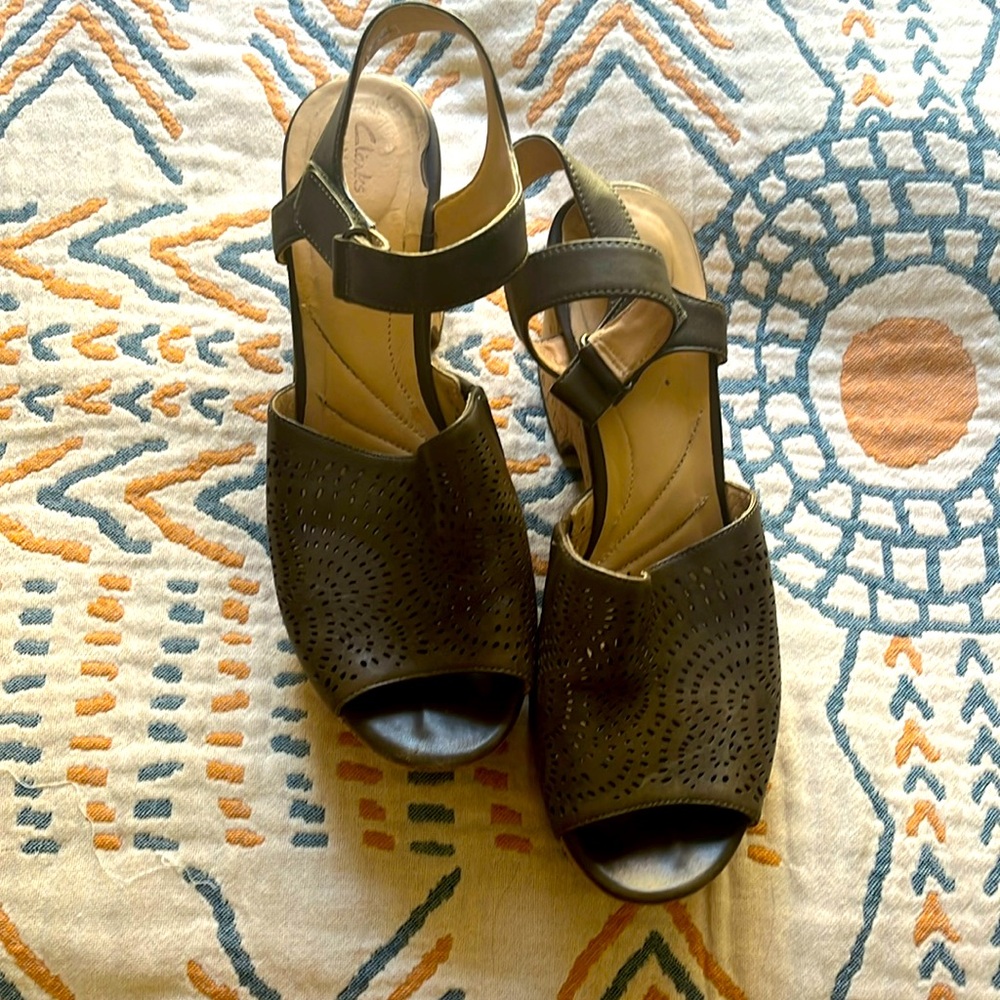 Cute Clark’s platform sandals